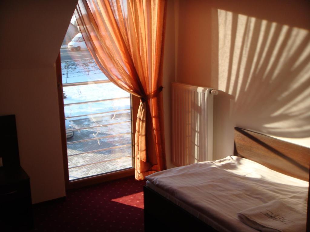 Gosciniec Europejski Miedziana Góra Quarto foto